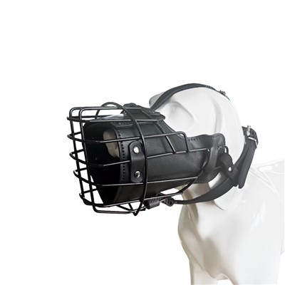 Amstaff Metal Basket Dog Njuška